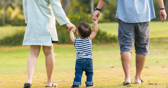 子どもを産むな/産め—中国が一人っ子政策に費やした40年と、コンドームに13%の税をかけた理由